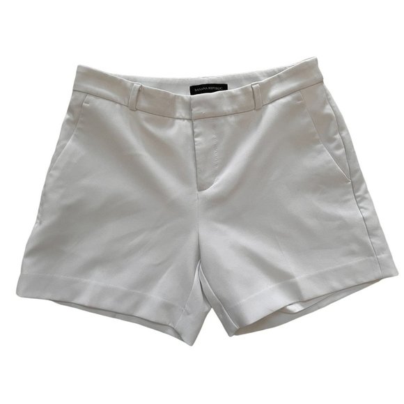 Banana Republic Pants - White Classic Short